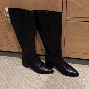 Elegant Black Italian Leather Women's Boots